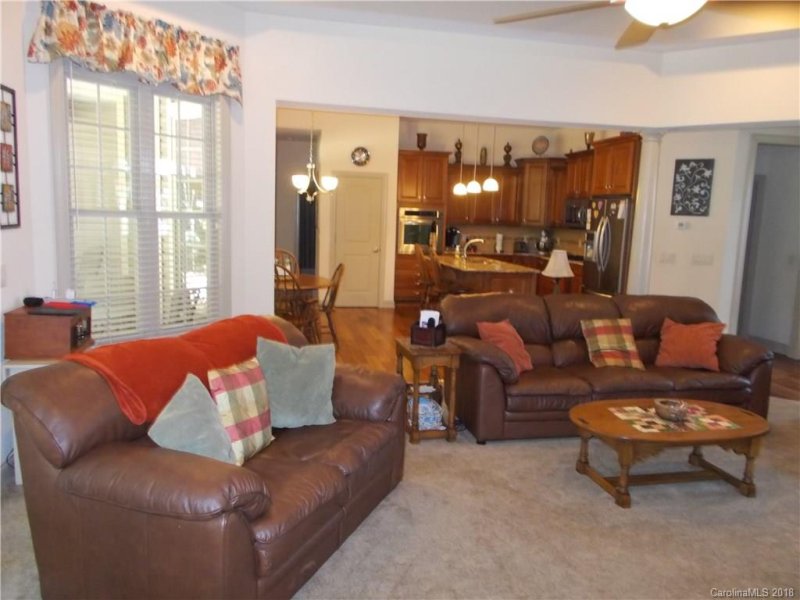 Property image 5 at 2311 Stratford Glen, Belmont, NC 28012