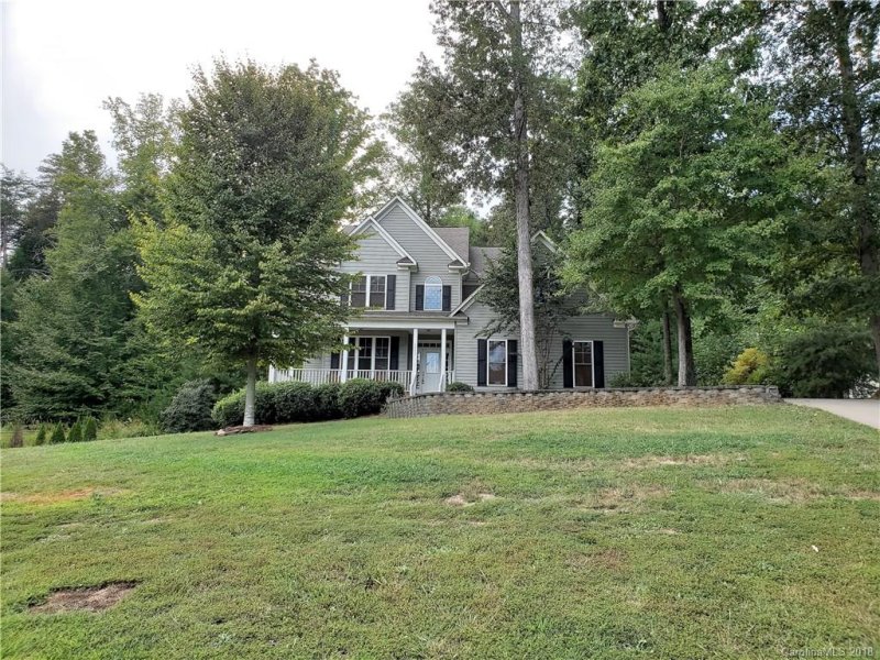 Property image 2 at 3777 Creek Ridge Drive, Denver, NC 28037