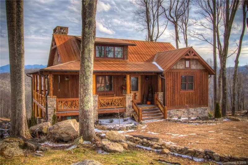 Property image 3 at 126 Eagle Village Circle, Banner Elk, NC 28604