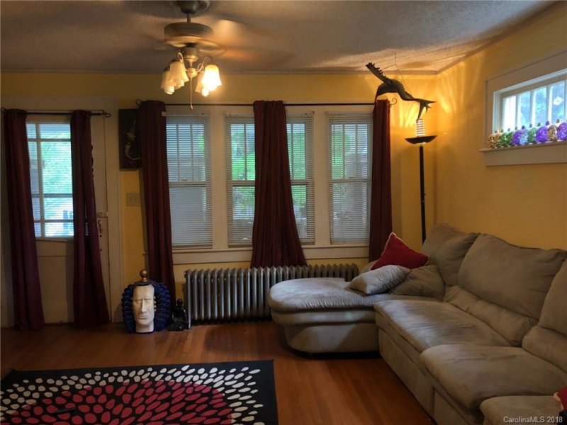 Property image 4 at 27 Wamboldt Avenue, Asheville, NC 28806