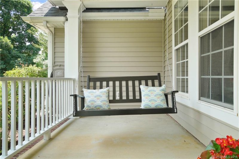 Property image 3 at 15659 Knoll Oak Court, Huntersville, NC 28078