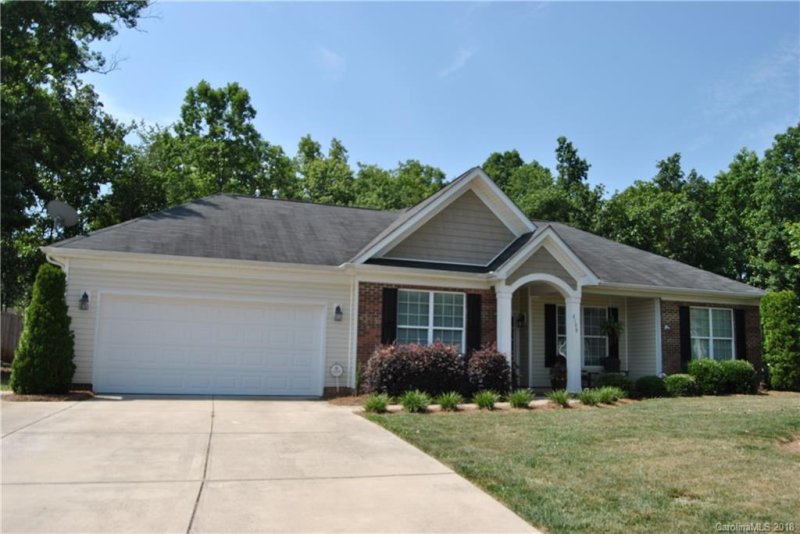 Property image 2 at 2109 London Lane, Belmont, NC 28012