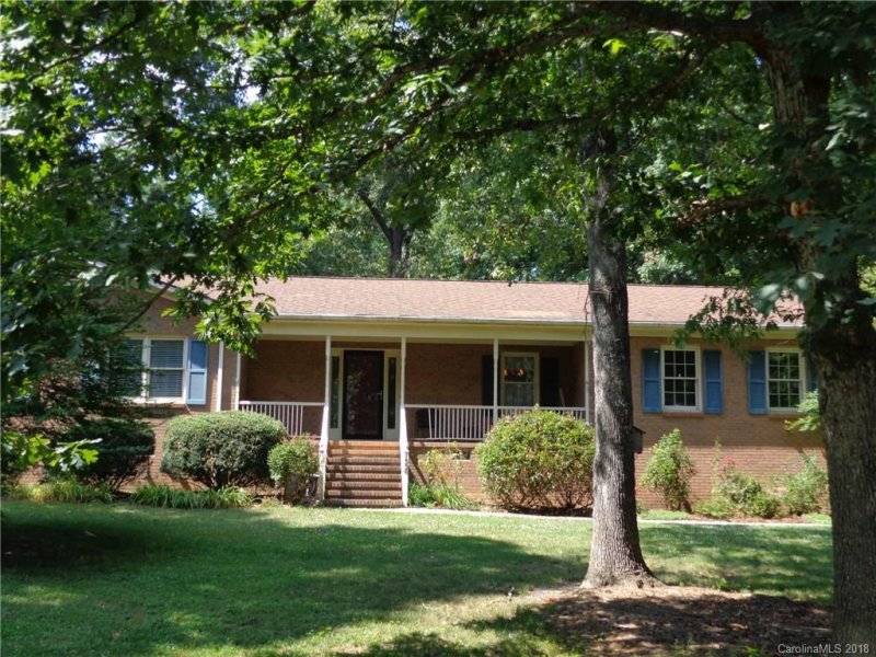 Property image 2 at 1550 Oakridge Drive, Salisbury, NC 28146