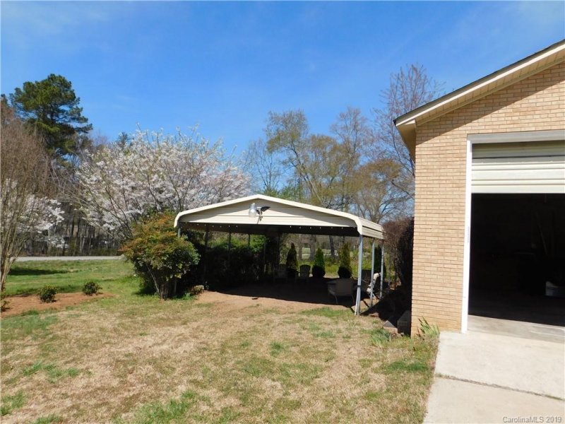 Property image 4 at 105 Oakmont Road, Stanley, NC 28164