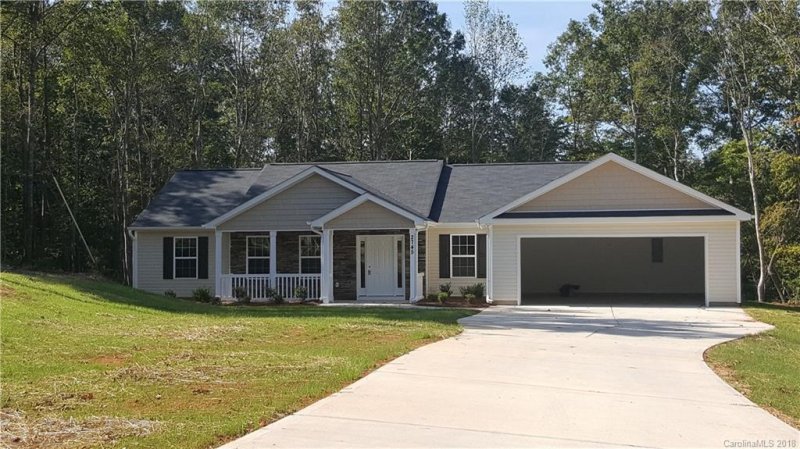 2745 Merritt Lane