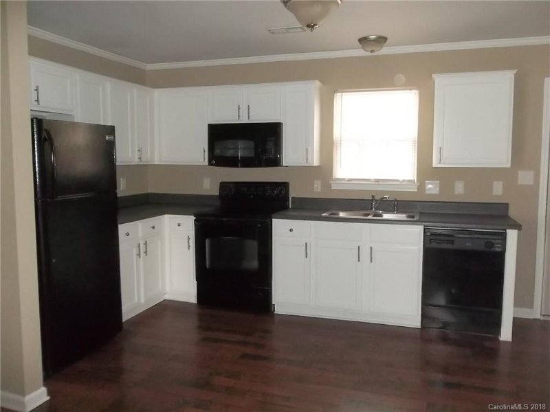 Property image 4 at 5724 Silver Eagle Drive, Charlotte, NC 28214