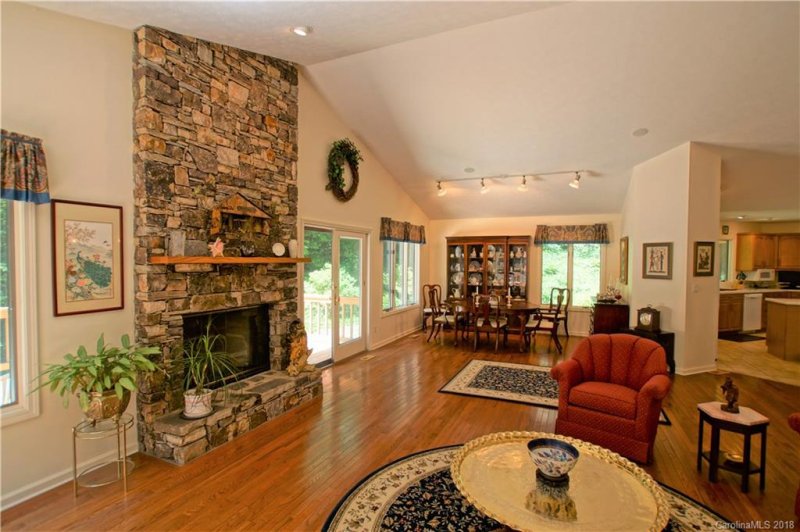 Property image 5 at 35 Mountain Lake Drive, Hendersonville, NC 28739