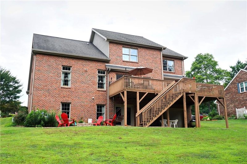 Property image 3 at 19 Mallard Court, Granite Falls, NC 28630