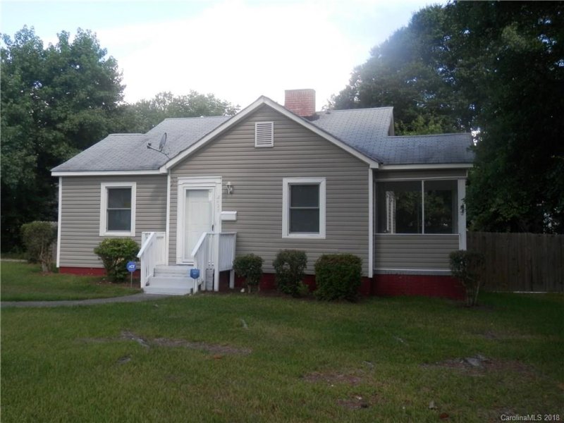 Property image 2 at 2428 Morton Street, Charlotte, NC 28208