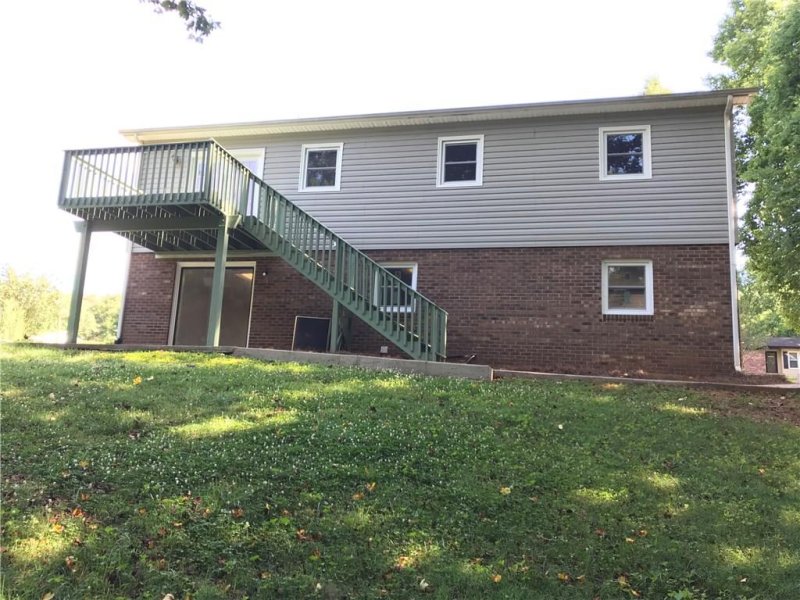 Property image 3 at 1344 Prince Street, Hickory, NC 28602