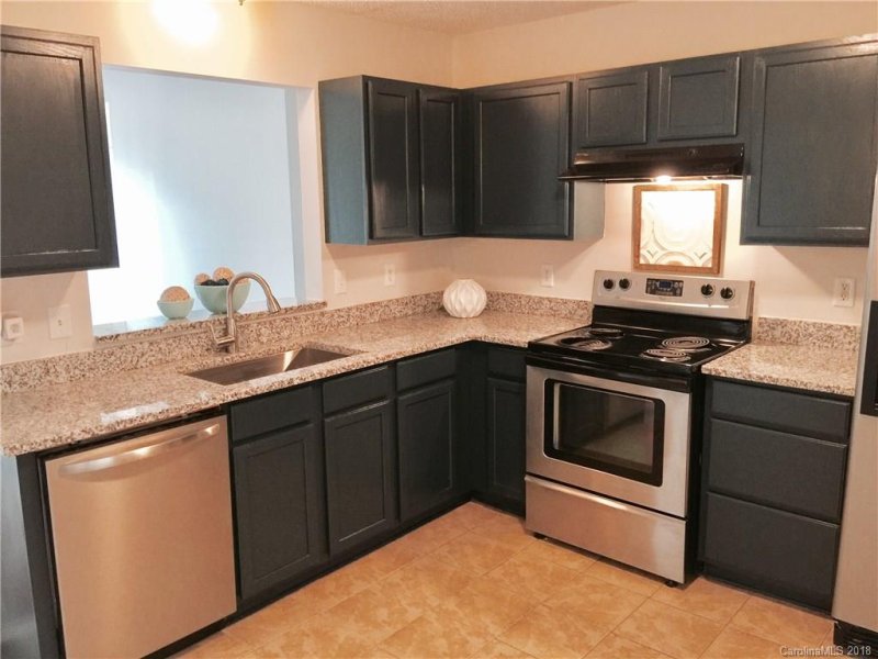 5800 Silver Eagle Drive