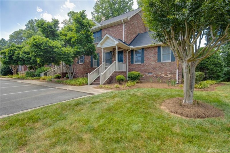 Property image 4 at 1130 Crestmont Drive, Concord, NC 28025