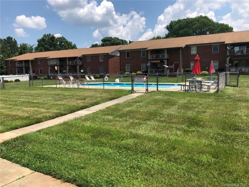 2135 Carriage Woods Lane