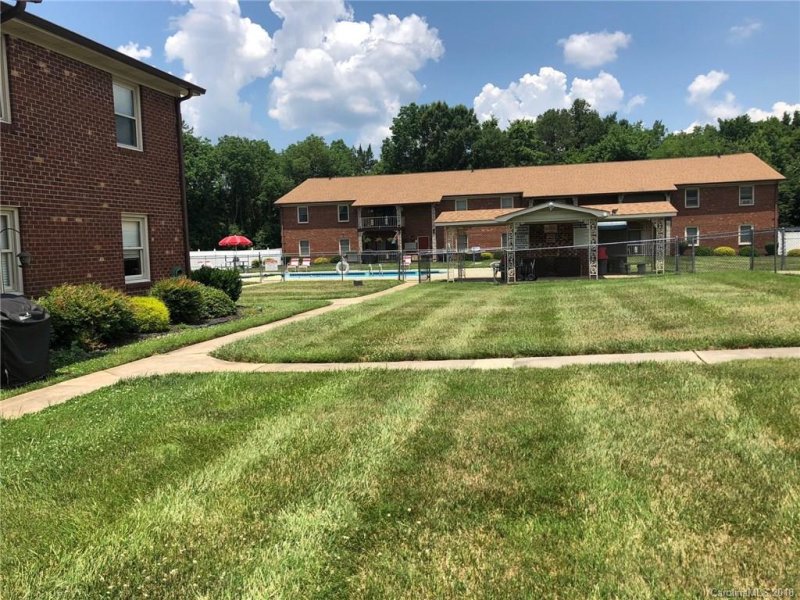 Property image 3 at 2135 Carriage Woods Lane, Kannapolis, NC 28081