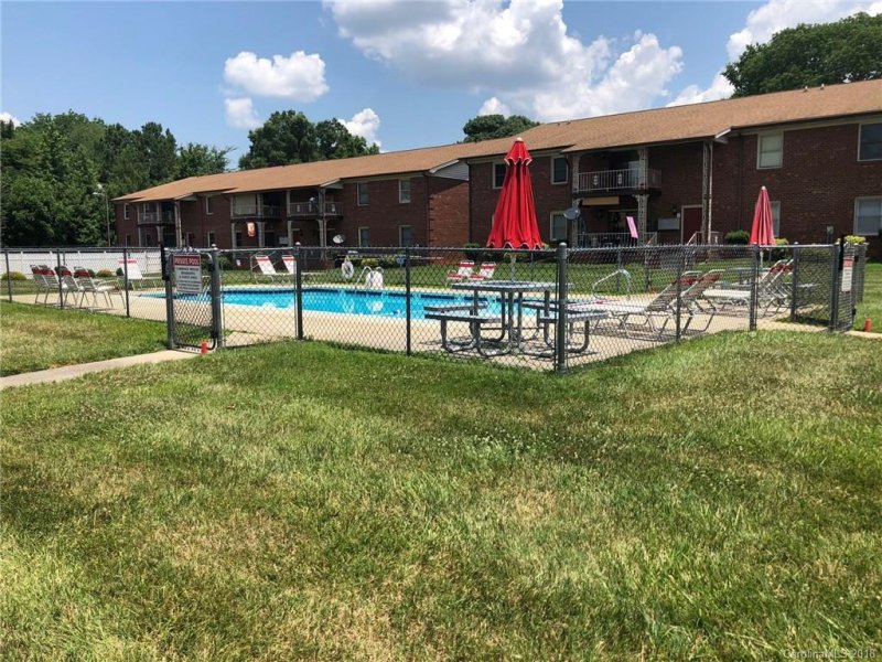 Property image 4 at 2135 Carriage Woods Lane, Kannapolis, NC 28081