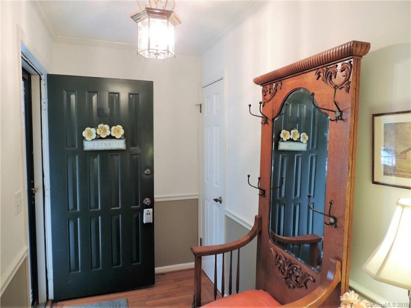 Property image 4 at 570 N Britton Creek Drive, Hendersonville, NC 28791