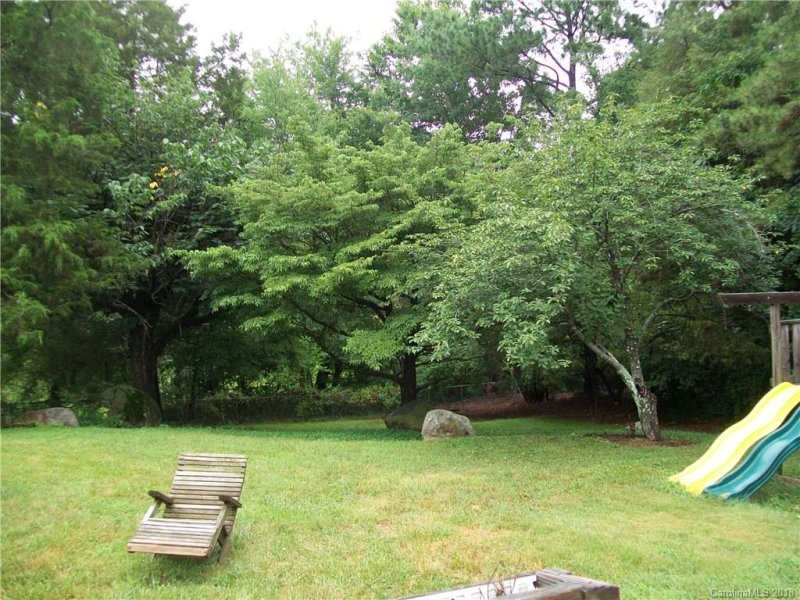 Property image 3 at 4401 Creemore Drive, Charlotte, NC 28213