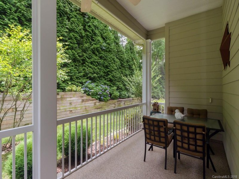 Property image 5 at 133 Towne Place Drive, Hendersonville, NC 28792