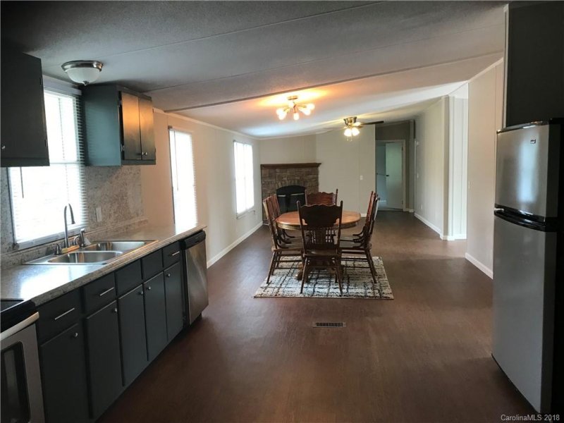 Property image 2 at 1179 Jason Wolfe Court, Gastonia, NC 28052