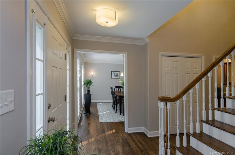 Property image 3 at 308 Blakewood Court, Asheville, NC 28803