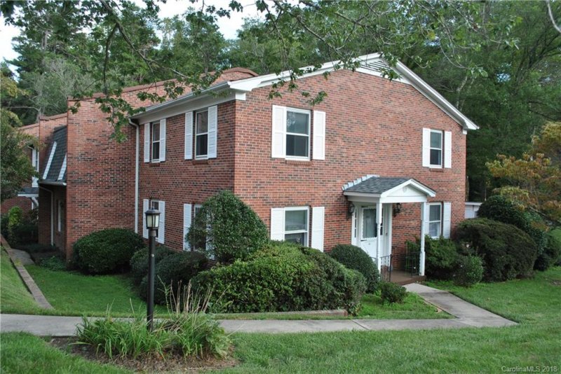 1411 Kensington Road