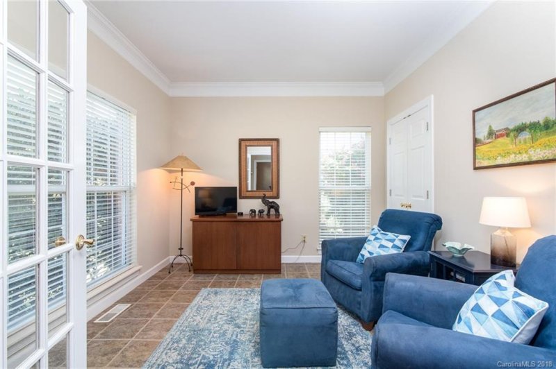 Property image 2 at 10301 Rougemont Lane, Charlotte, NC 28277