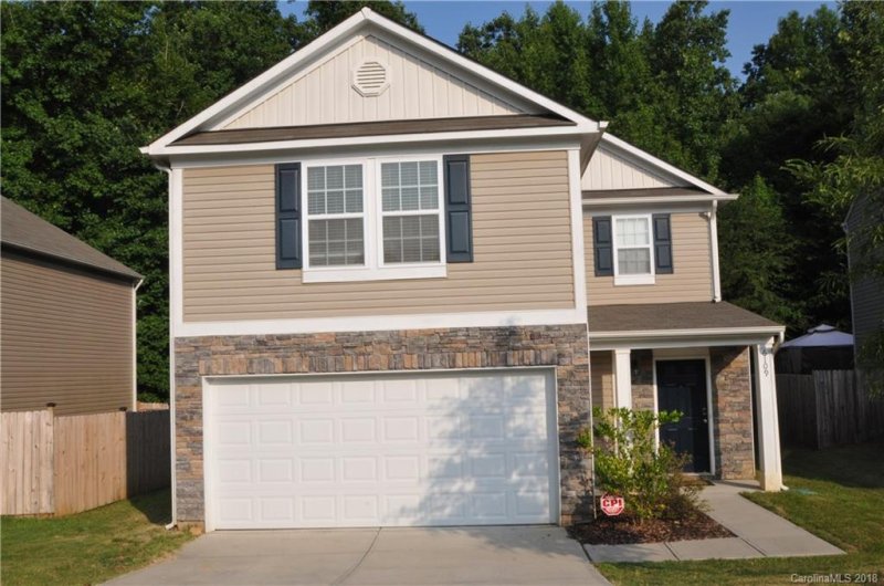 Property image 2 at 6109 Fazenda Drive, Charlotte, NC 28214