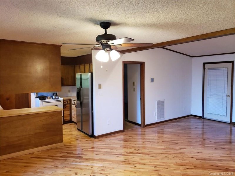 Property image 5 at 178 Coffey Circle, Asheville, NC 28806