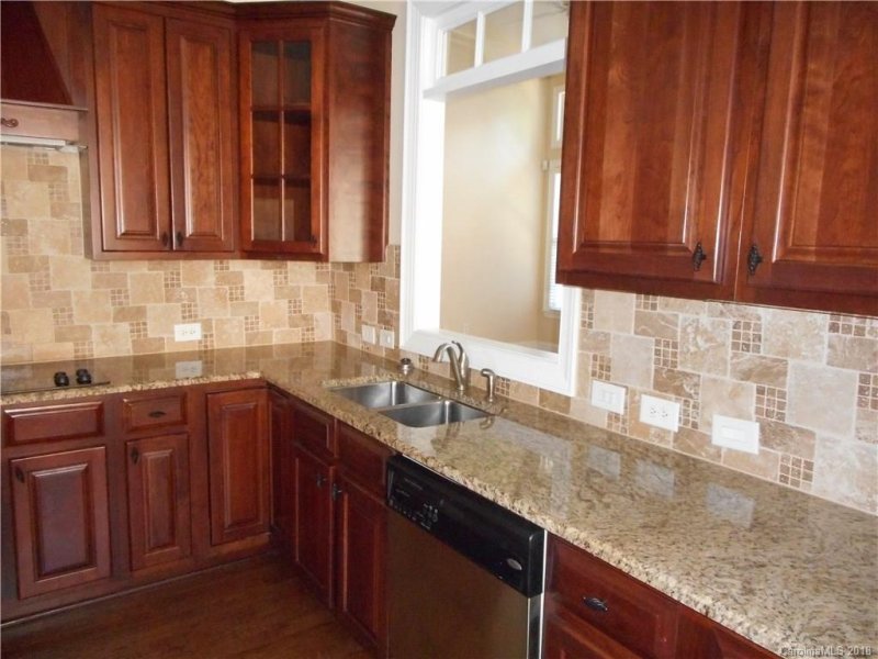 Property image 4 at 11704 Easthampton Circle, Charlotte, NC 28277