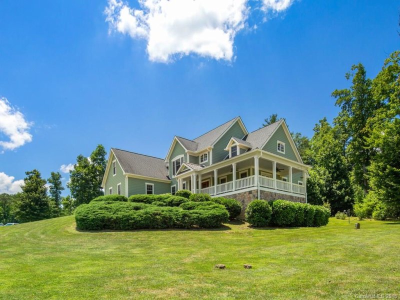 35 King Heights Drive