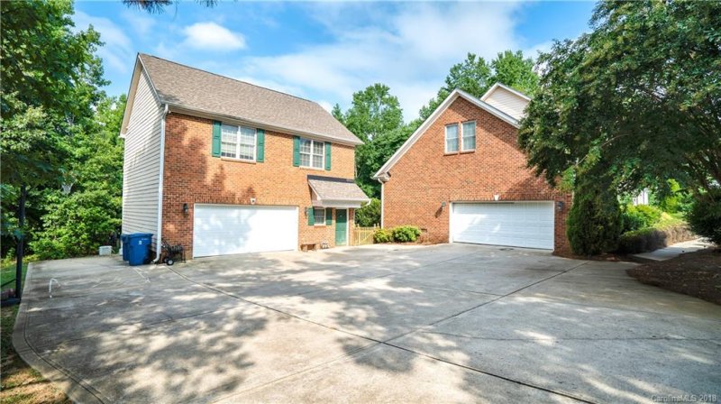 Property image 2 at 8704 Hayden Way, Concord, NC 28025