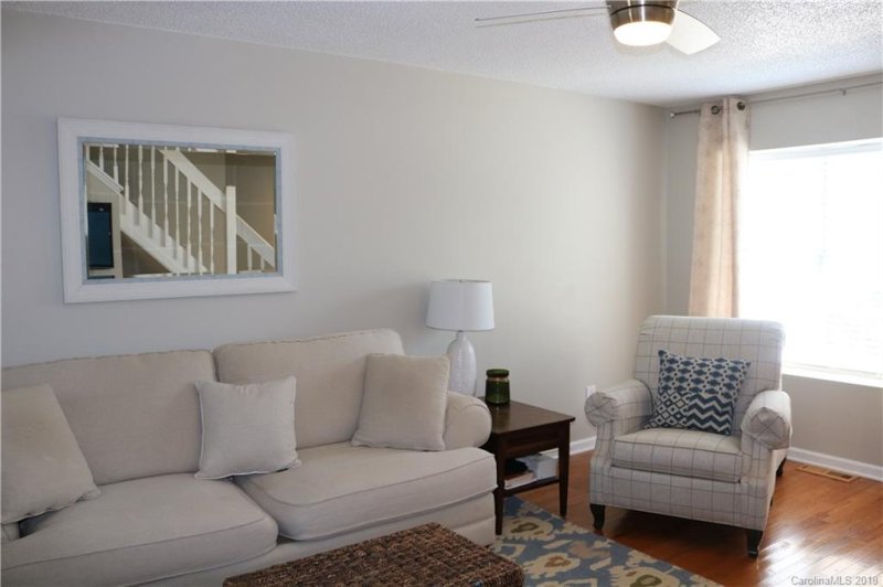 Property image 4 at 8240 Circle Tree Lane, Charlotte, NC 28277