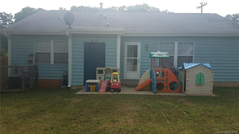 Property image 5 at 5518 Alpine Lane, Charlotte, NC 28269