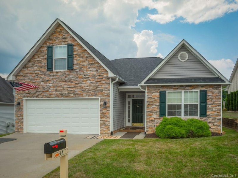 16 Summer Meadow Road