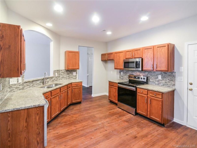 Property image 2 at 6307 Sackett Way, Charlotte, NC 28269