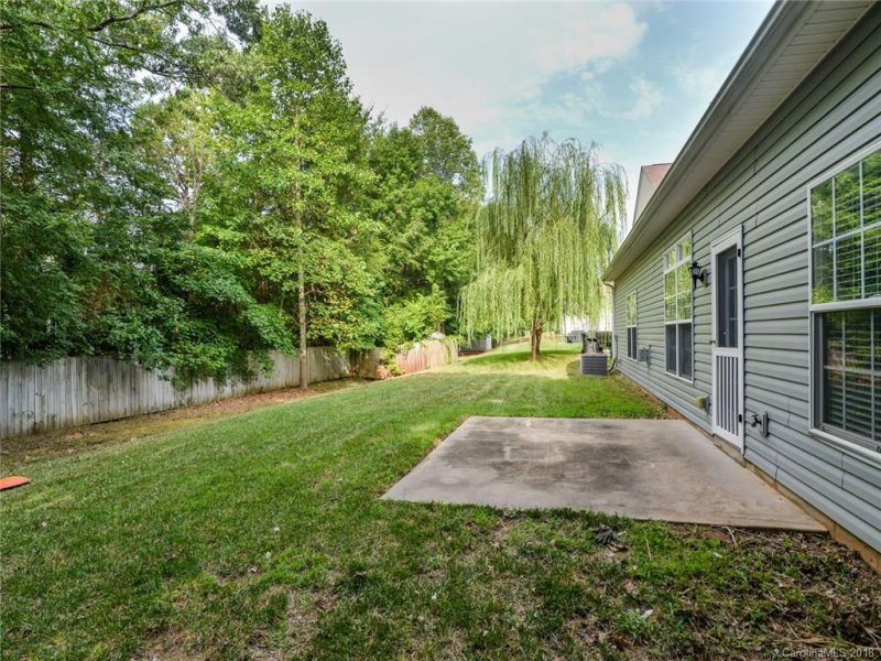 Property image 4 at 6307 Sackett Way, Charlotte, NC 28269