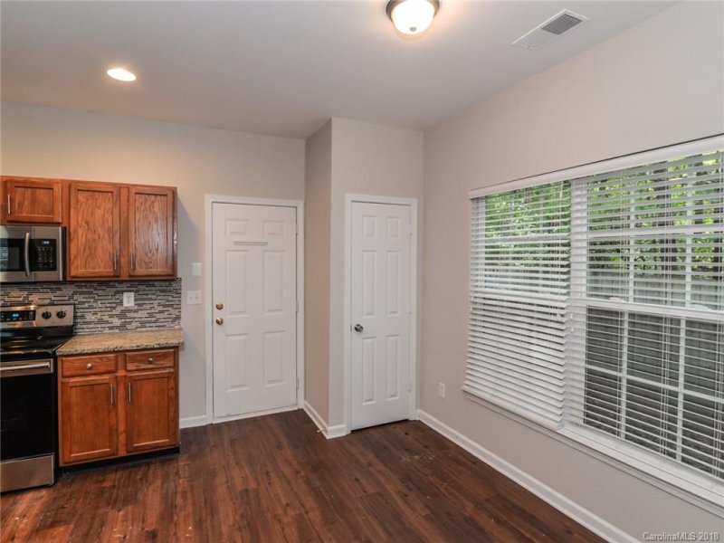 Property image 5 at 6307 Sackett Way, Charlotte, NC 28269