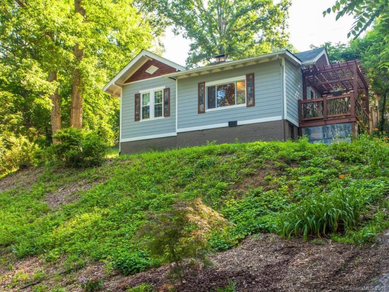 Property image 2 at 24 Parker Road, Asheville, NC 28803