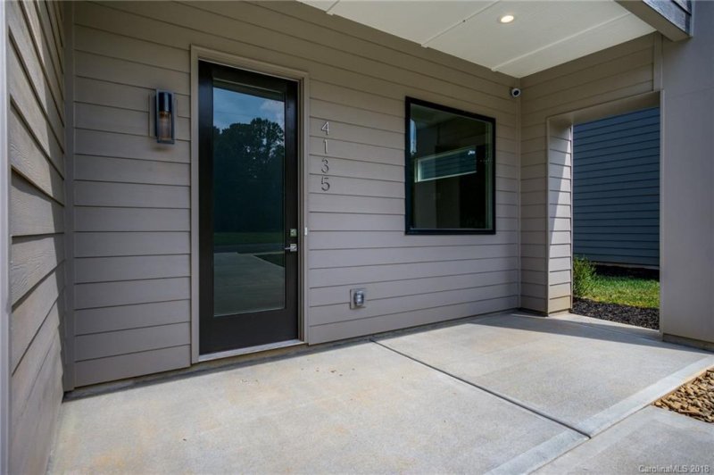 Property image 5 at 4135 Merlane Drive, Charlotte, NC 28206