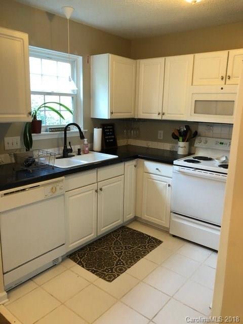 Property image 5 at 12124 Cartgate Lane, Charlotte, NC 28273