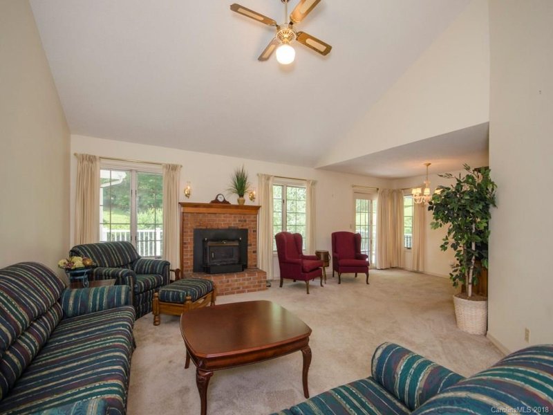 Property image 2 at 43 Foxwood Drive, Waynesville, NC 28785