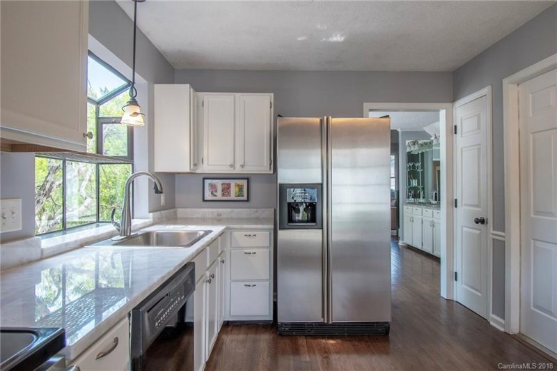 Property image 2 at 8211 Tradd Court, Charlotte, NC 28210