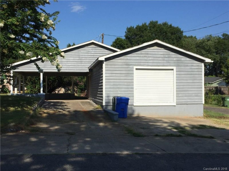 Property image 2 at 82 Dellinger Avenue, Gastonia, NC 28054