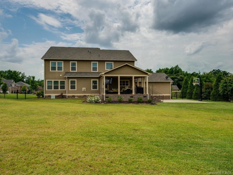 Property image 5 at 3002 Botetourt Court, Weddington, NC 28104