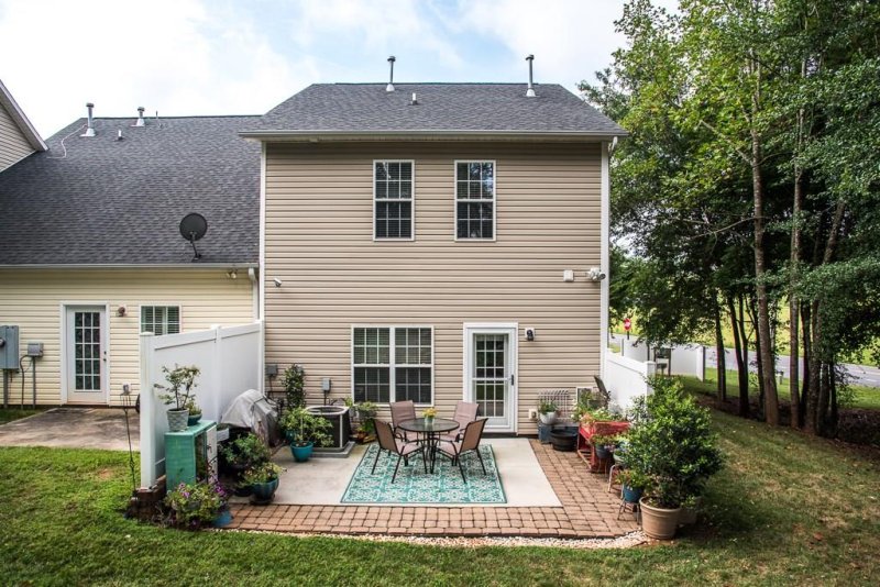 Property image 4 at 4766 Braxton Gate Lane, Hickory, NC 28602