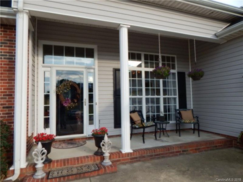 Property image 4 at 546 Scarlet Leaf Lane, Oakboro, NC 28129