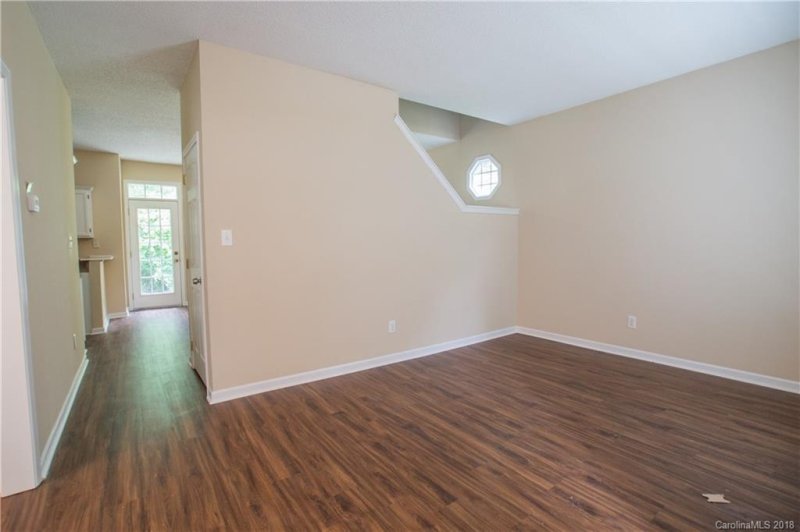 Property image 4 at 808 Morning Glory Drive, Charlotte, NC 28262