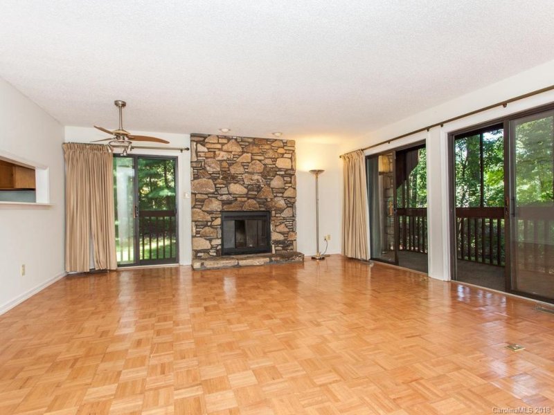 Property image 4 at 123 Cedar Forest Trail, Asheville, NC 28803