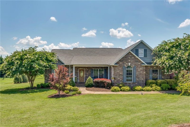 141 Burl Bridges Road