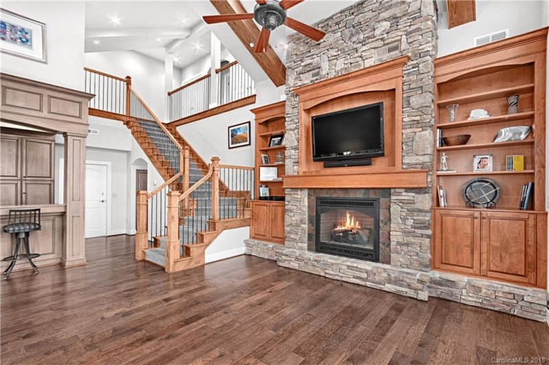 Property image 5 at 4 Chimney Crest Drive, Asheville, NC 28806